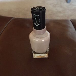 Meet your Posher, Maryvonne